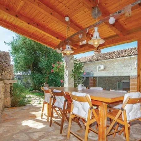 Schwarz Pool House Villa Crikvenica