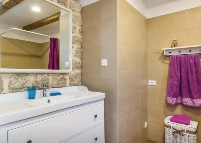 Schwarz Pool House * Crikvenica