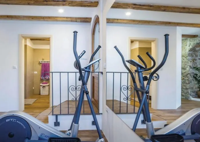 Vilă Schwarz Pool House Crikvenica