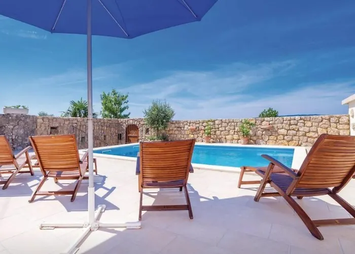 Schwarz Pool House Crikvenica